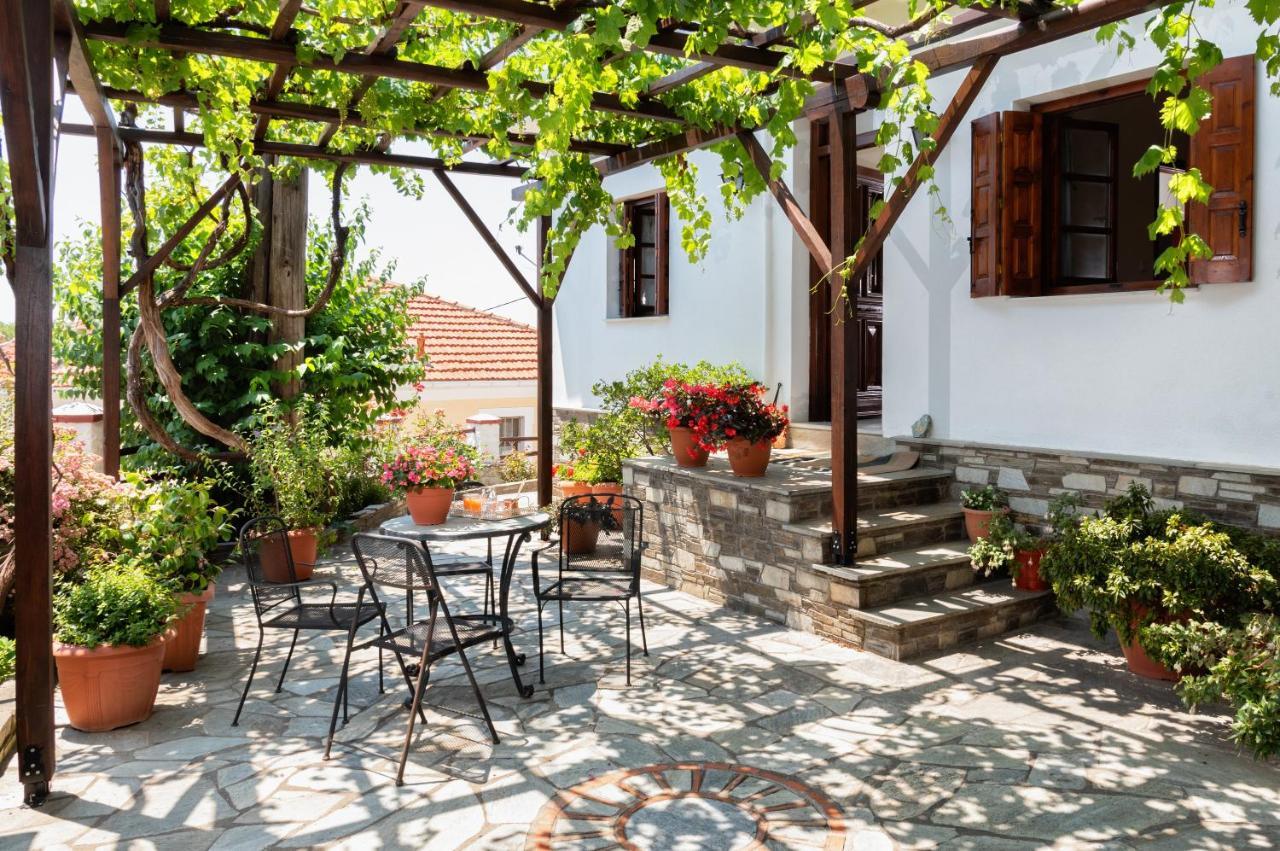 포르테리아 Elatos Country House B&B 외부 사진