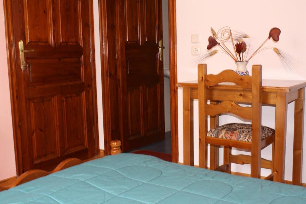포르테리아 Elatos Country House B&B 외부 사진